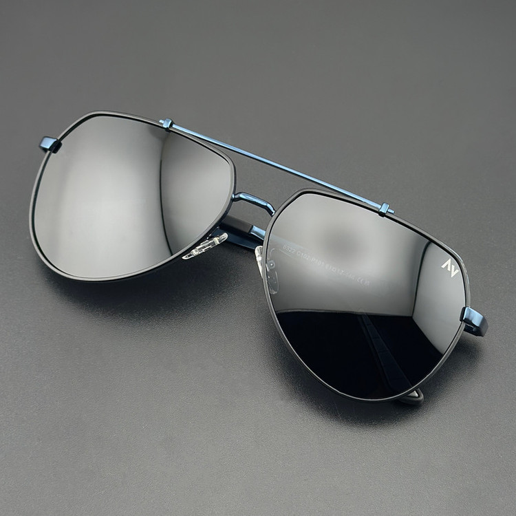 عینک آفتابی خلبانی (Aviator) مردانه آلبرت وگ مدل 6322C102-P101 Polarized Avantgarde Visionary