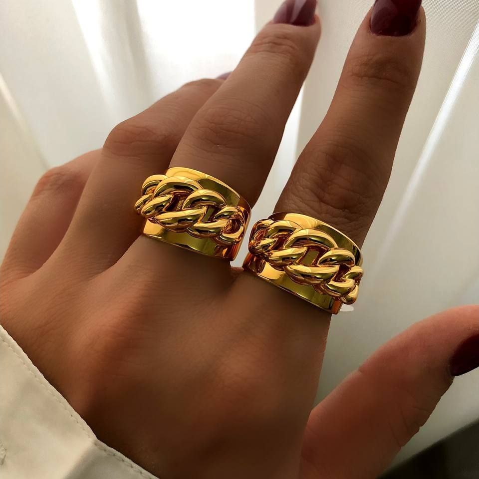 انگشتر زنانه نگین دار طرح دیور Dior فری سایز Freesize رنگ کاملا ثابت کد sm (پس کرایه)