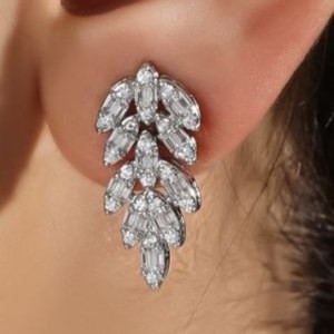 گوشواره جواهری نگین کاری طرح خوشه گندم تنوع طرح رنگ کاملا ثابت کد mp (پس کرایه)