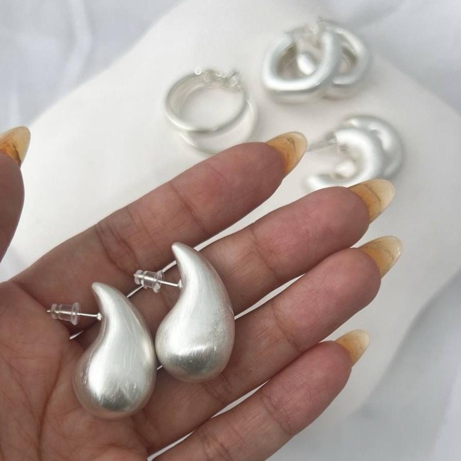 گوشواره آبکاری نقره طرح های مینیمال رنگ کاملا ثابت کد tj (پس کرایه)