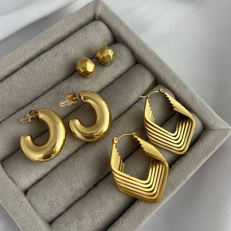 گوشواره استیل زنانه طرح لوزی تنوع طرح رنگ ثابت کد tj (پس کرایه)