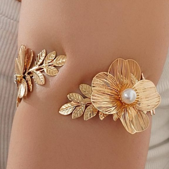 بازوبند زنانه طرح گل طوری رنگ ثابت کد sm (پس کرایه)