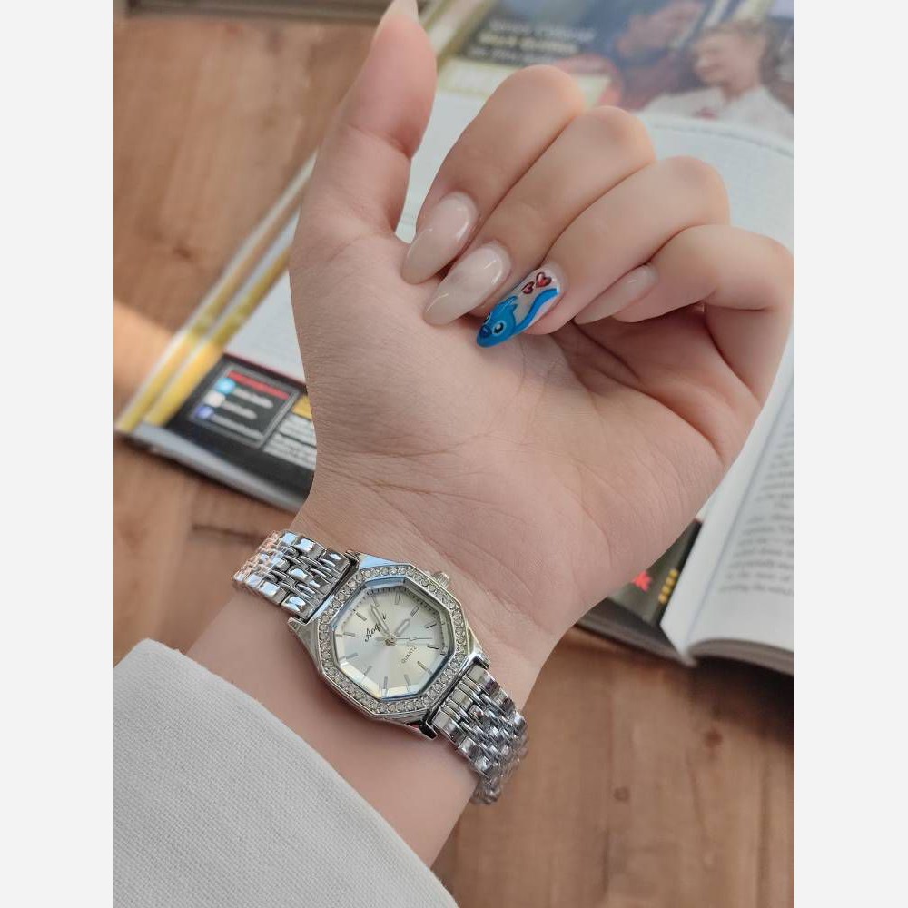 ساعت زنانه و دخترانه کد 945