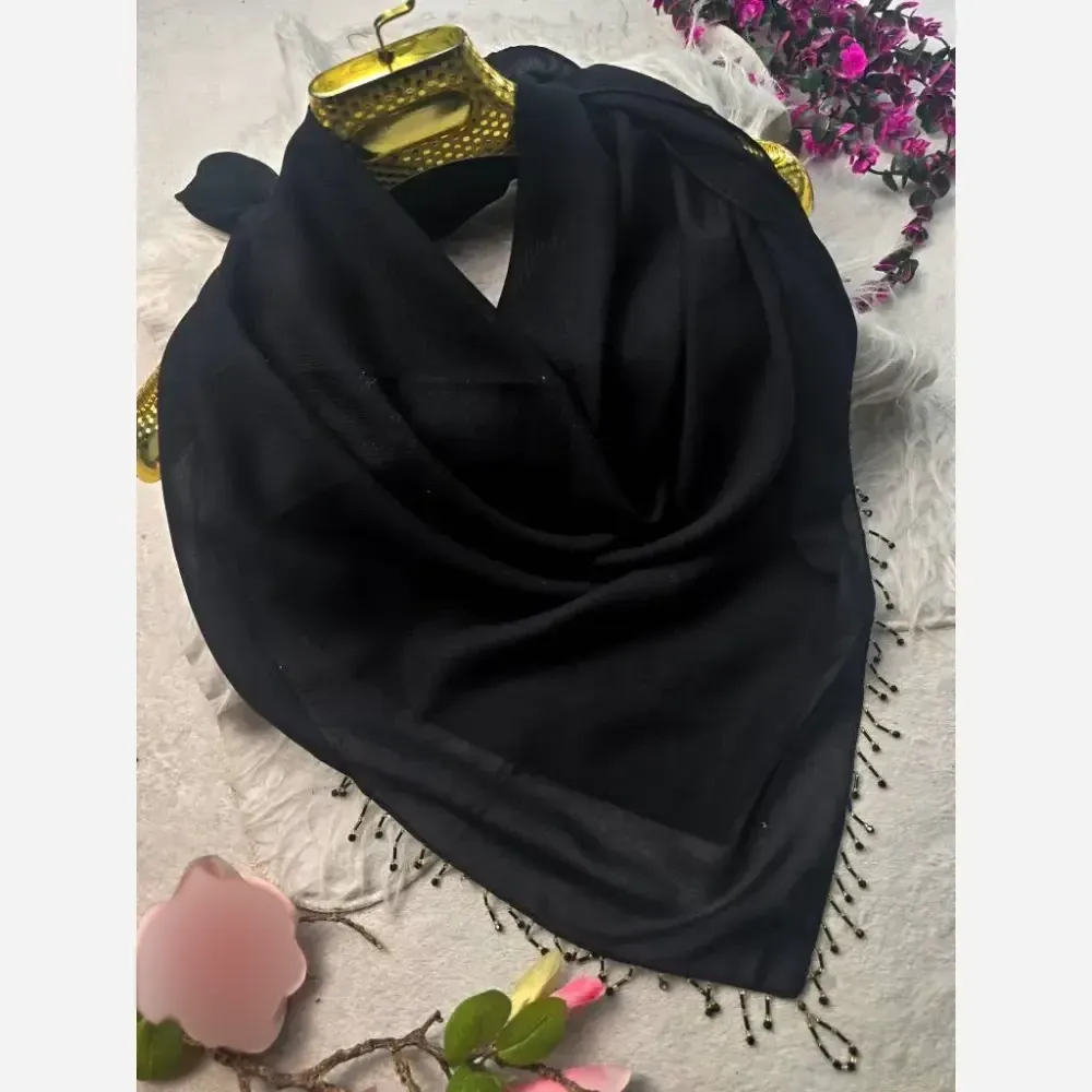 روسری مجلسی مشکی کرپ حریر با خرجکار ملیله آویز قواره 100