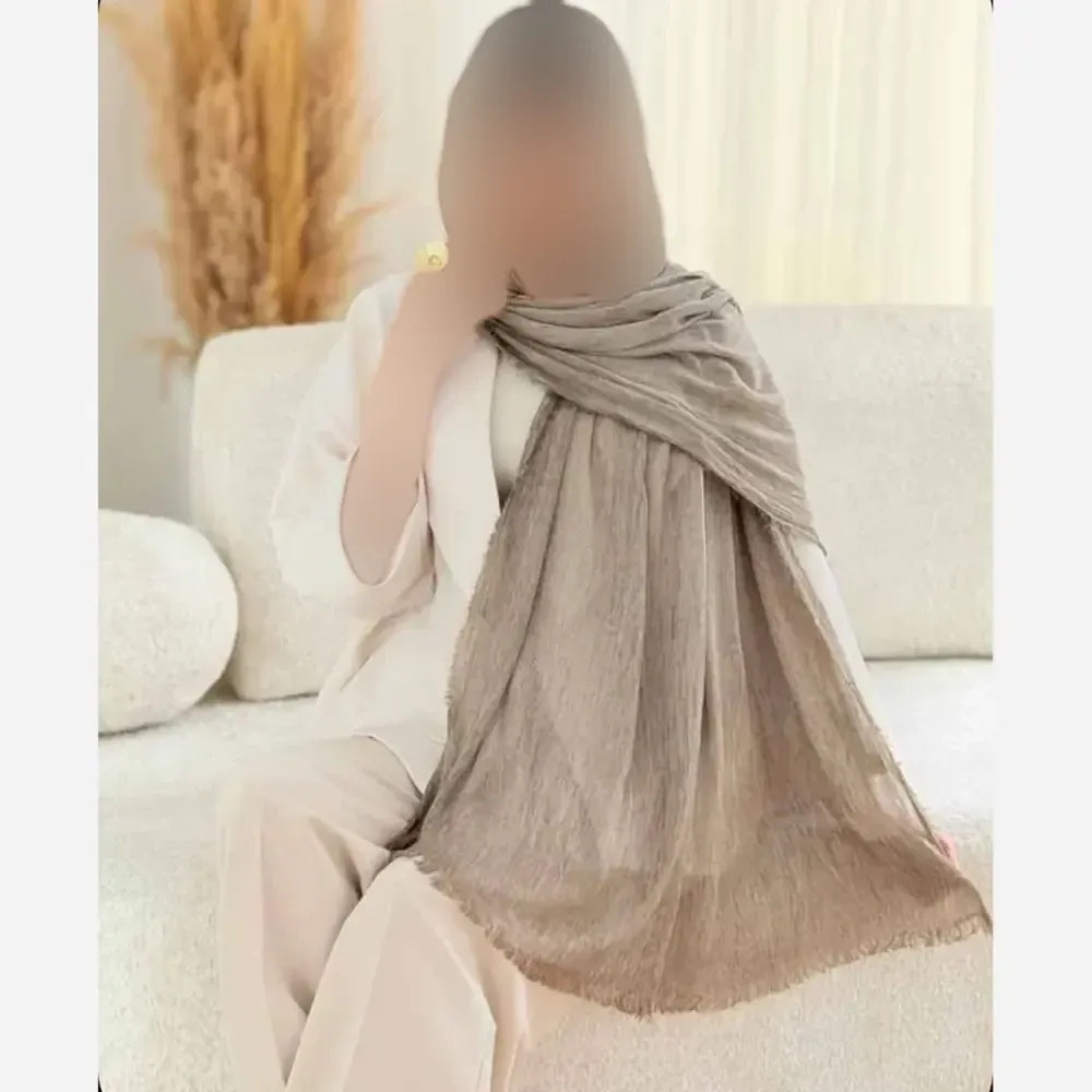 شال پلیسه لمه دار دور ریش زنانه ابعاد 75 در 175 سانتی متر