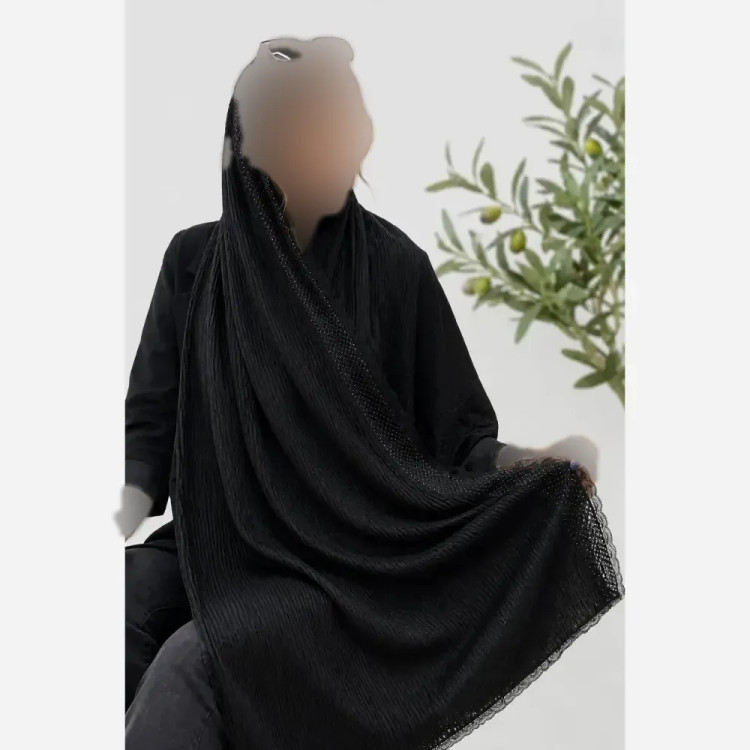 شال مجلسی آفاق جنس برشکا لب دانتل و نگینکوبی ابعاد 180 در 70 سانتیمتر