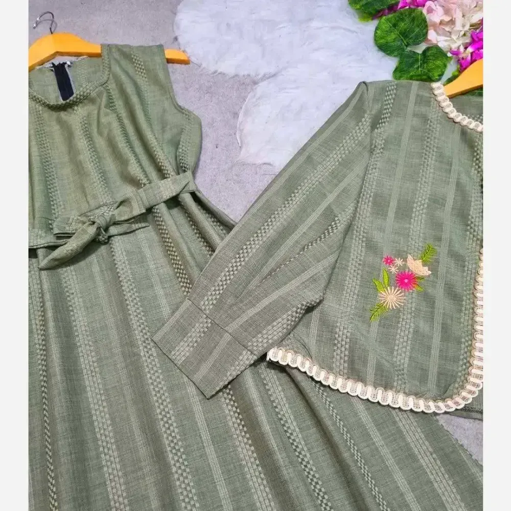 ست کت و سارافن زنانه مدل هلن جنس کوک دوزی فری سایز