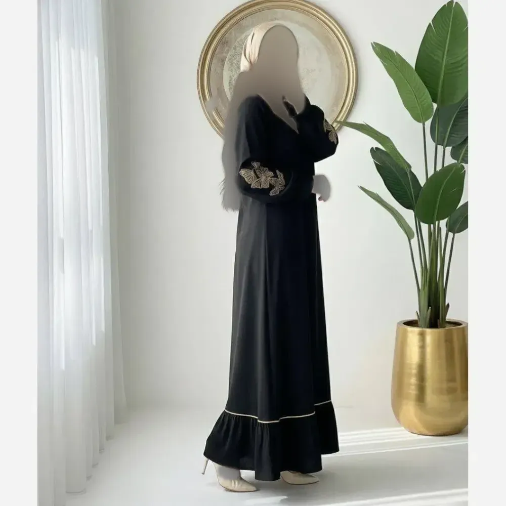 عبا زنانه مدل ترند چیندار پارچه الیزه رنگ مشکی