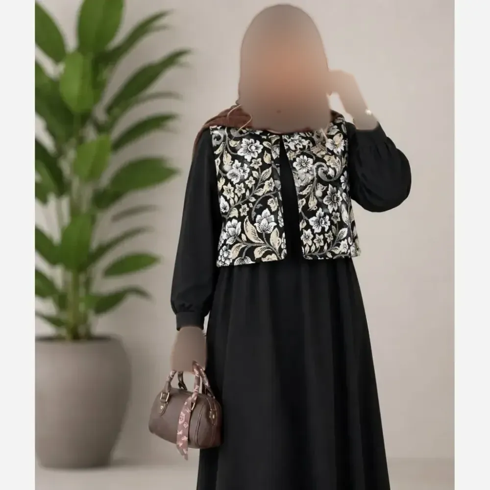 سارافن کریشه با جلیقه سوزن دوزی مدل نیوشا سایز فری 38 تا 46