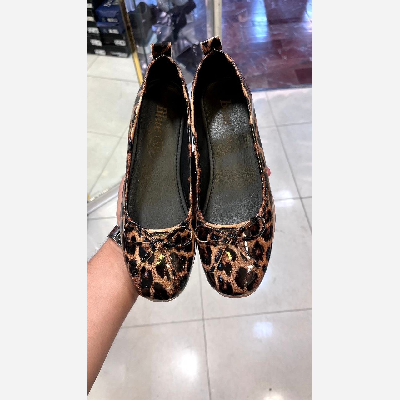 کفش تخت پاپیونی