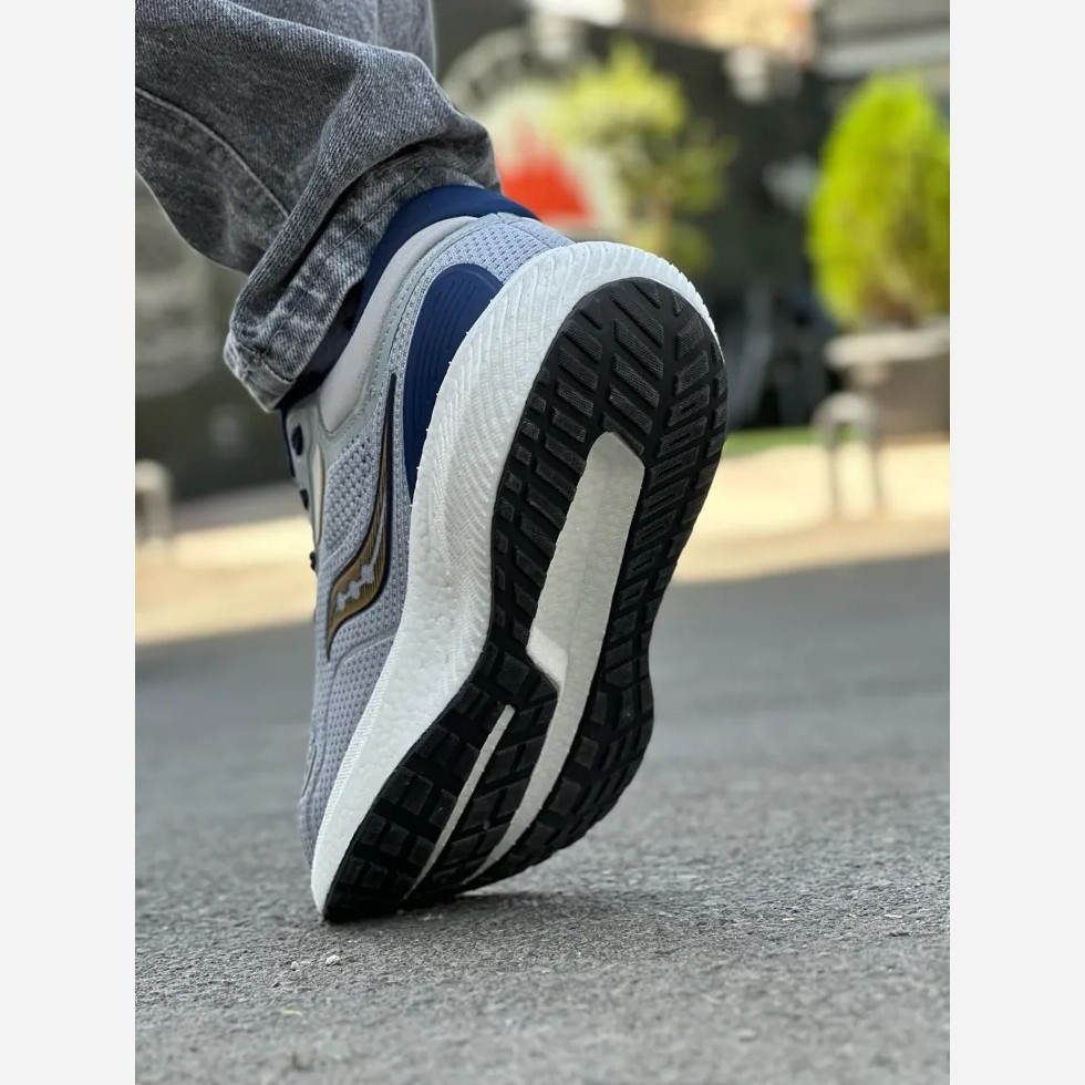 کفش پیاده روی مردانه Saucony (کیفیتA+)