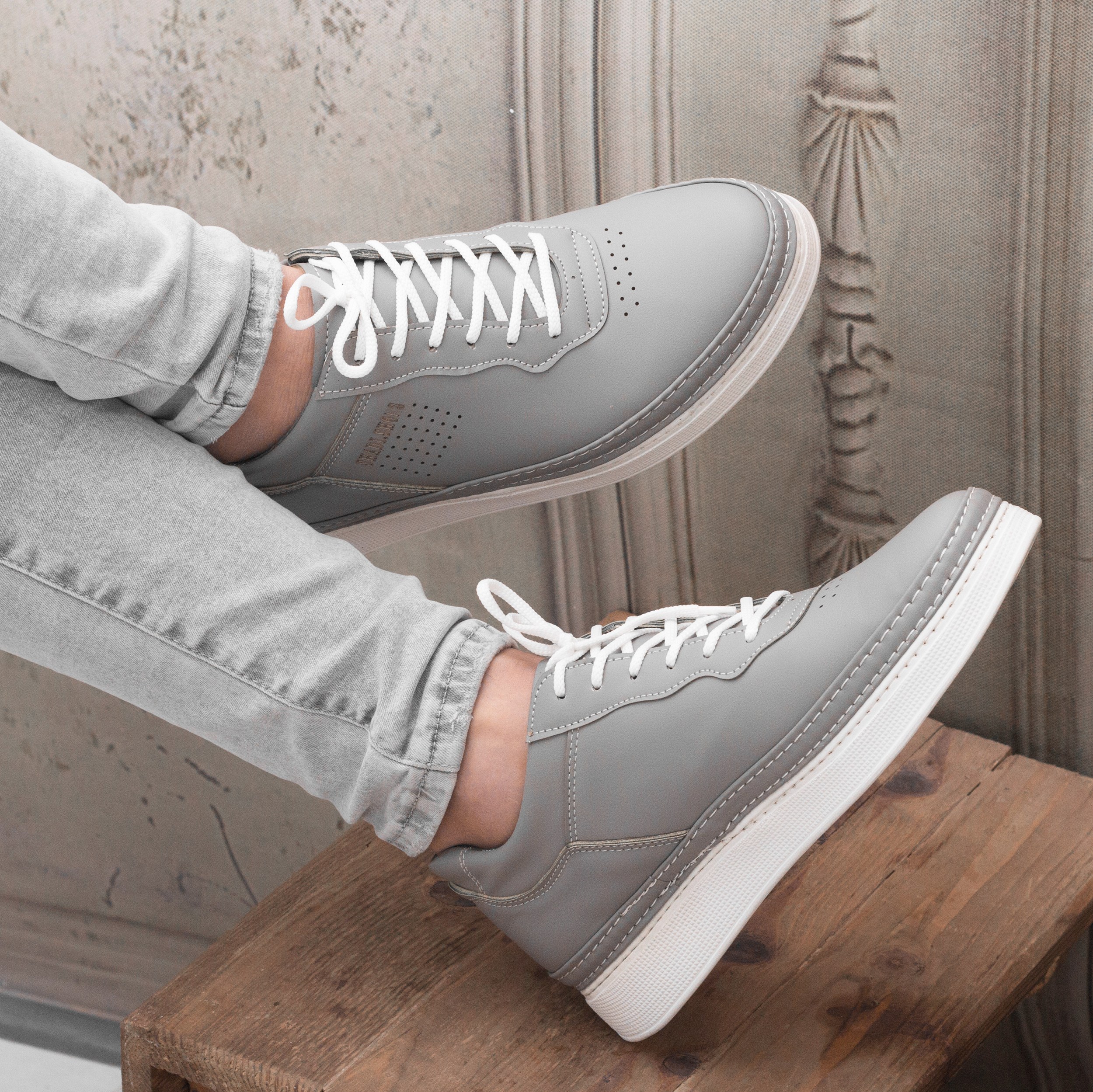 کفش اسپرت مردانه بندی مدل تابان رنگ طوسی (پس کرایه)