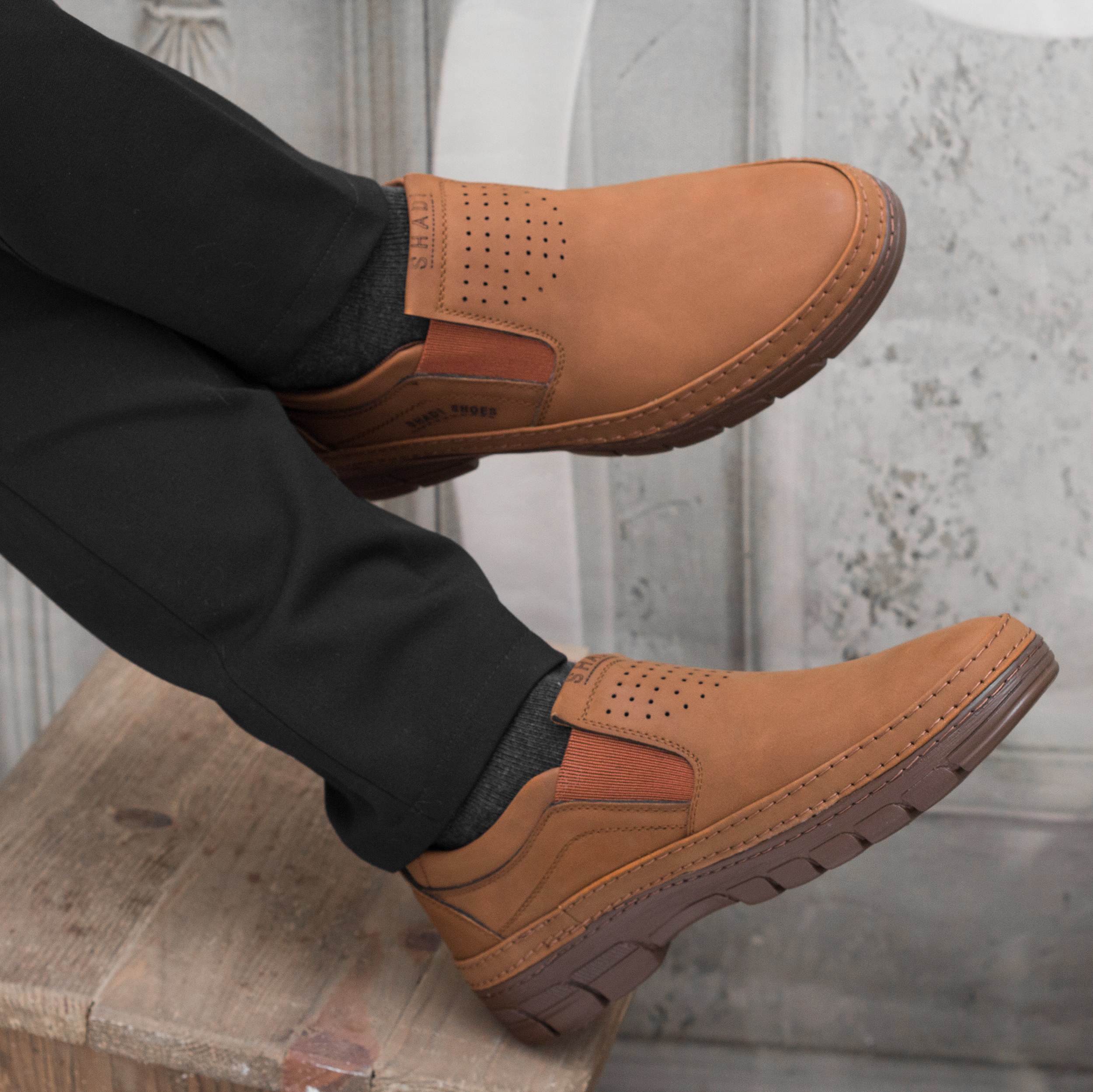 کفش مردانه رسمی کشی مدل سهند رنگ عسلی (پس کرایه)