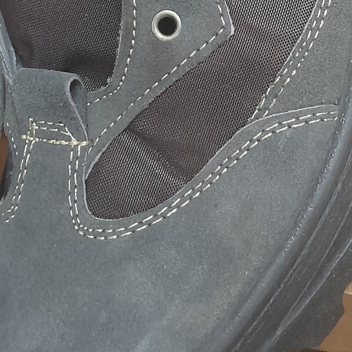 پوتین مردانه پوتین چرم نسیم پوتین بلند مردانه ضدآب پوتین کوهنوردی بت کوهستان زیپدار